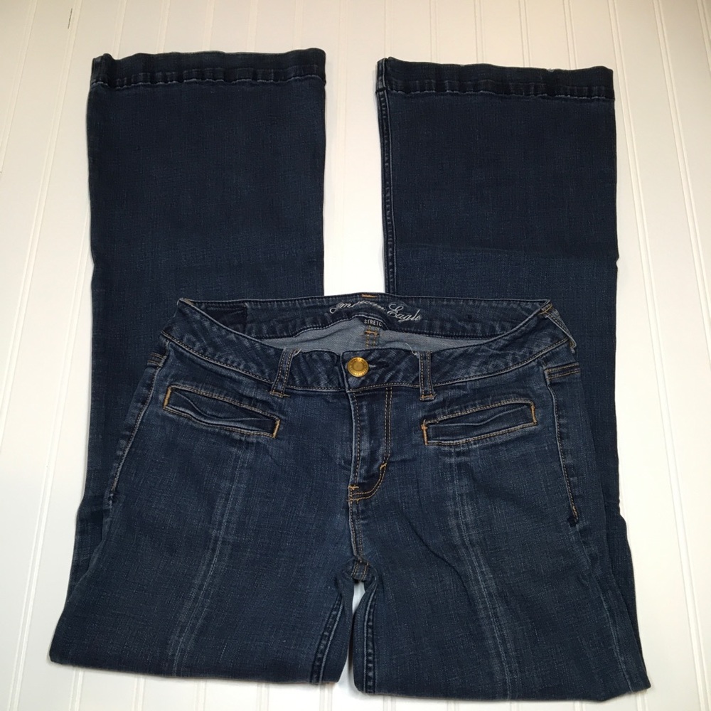 AE Hipster Ponte Stretch Flare Jeans size 10 Reg